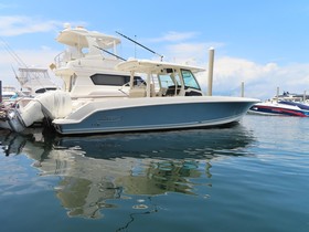 Buy 2019 Boston Whaler 380Or