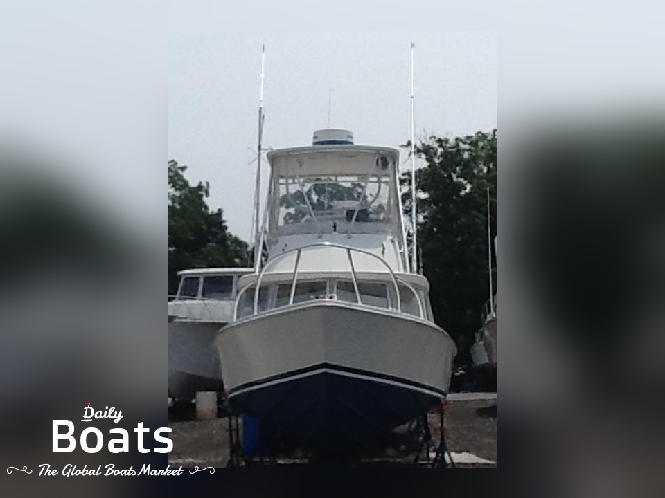 1974 Bertram 31 Flybridge Sportfisherman for sale. View price, photos
