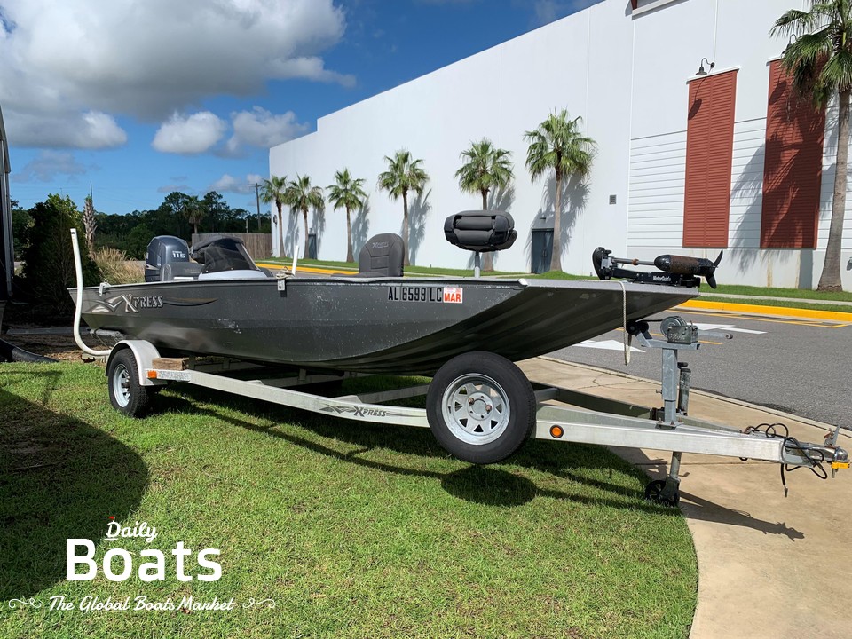 2005 Xpress 215 Bay for sale. View price, photos and Buy 2005 Xpress