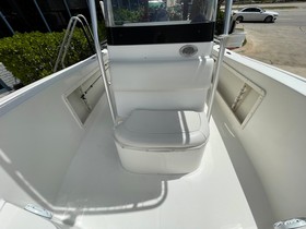 2012 Mako 212 Center Console