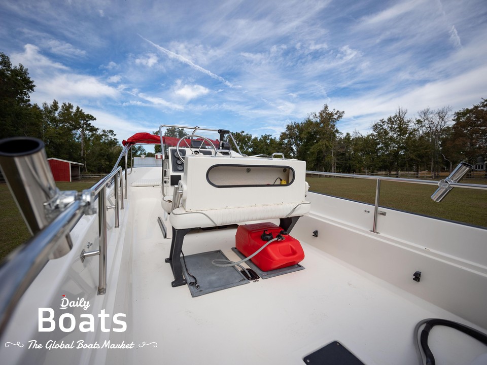 1998 Boston Whaler 170 Montauk for sale. View price, photos and Buy
