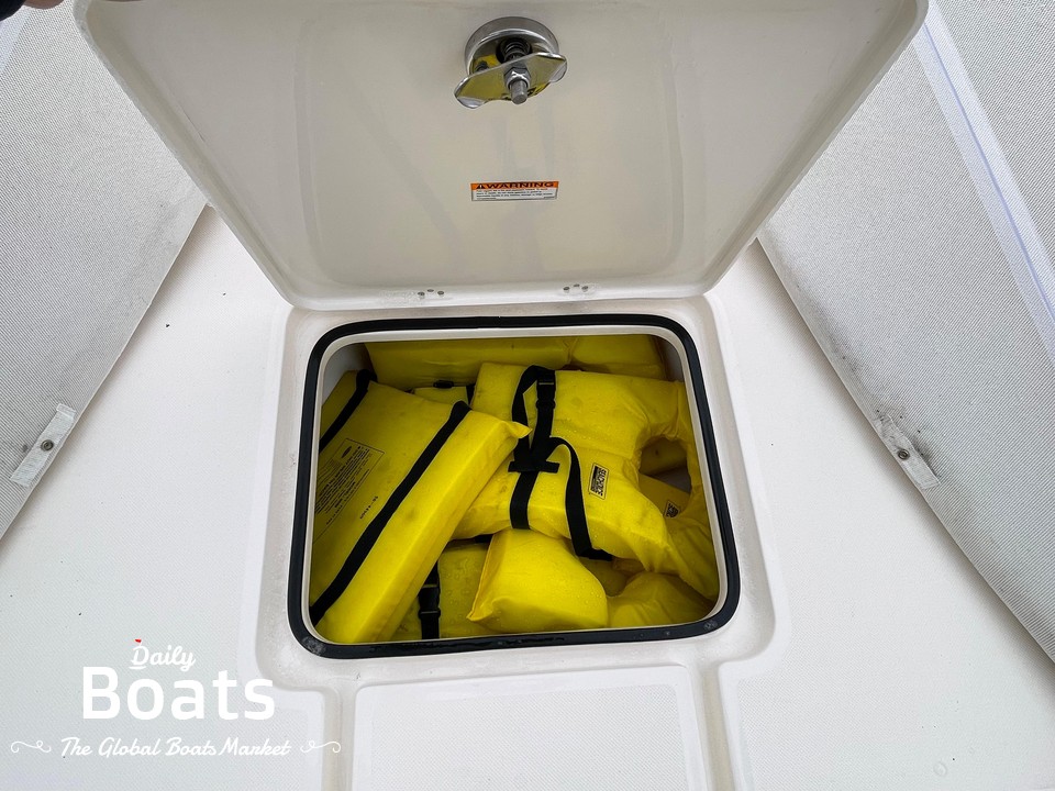 2012 Pursuit C 200 Center Console for sale. View price, photos and Buy 2012 Pursuit C 200 Center