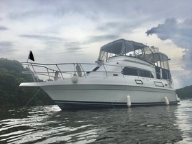 Mainship 37 Motor Yacht