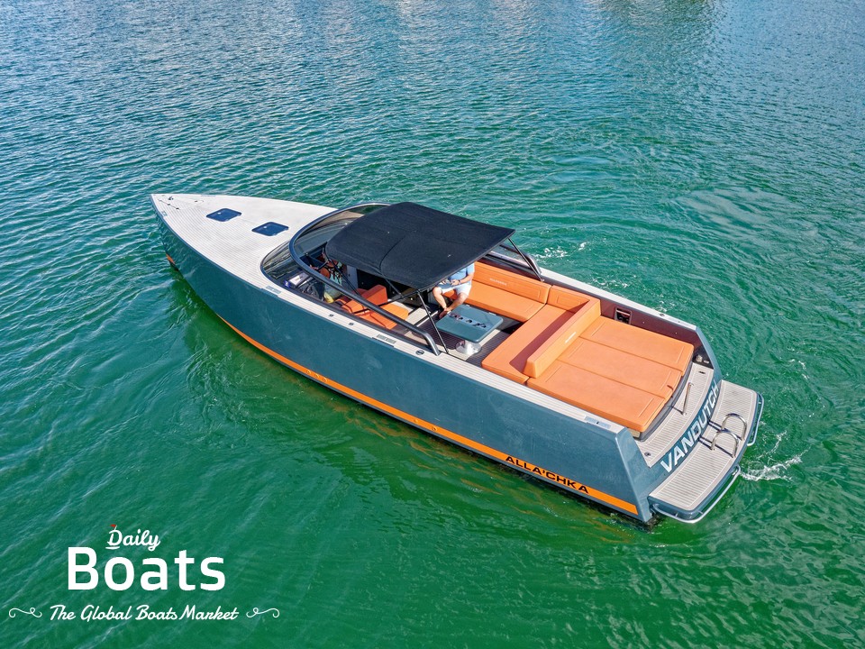 2014 VanDutch 40 for sale. View price, photos and Buy 2014 VanDutch 40