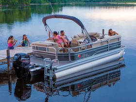 2018 Sun Tracker Party Barge Dlx en venta