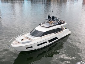 2022 Ferretti Yachts 670