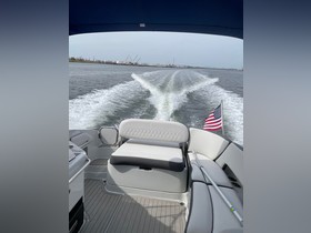 2021 Crownline E275