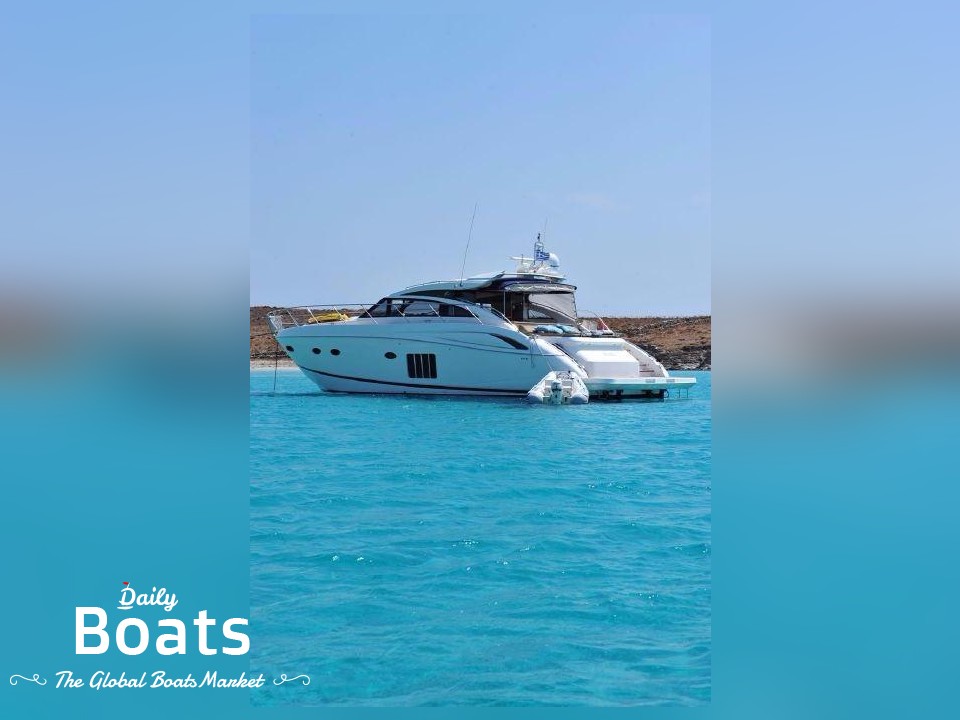 2012 Princess V62
