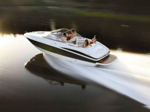 Bayliner 702 Cuddy