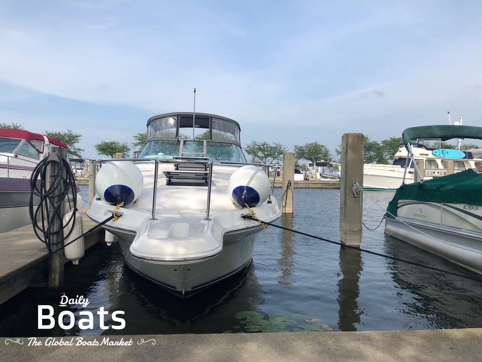 1997 Sea Ray 270 Sundancer for sale. View price, photos and Buy 1997