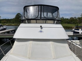 1997 Carver 400 Cockpit Motor Yacht