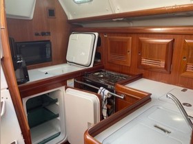 2005 Beneteau 393 Sloop (Two Cabin Model) til salg