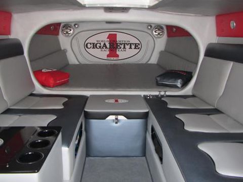 2008 Cigarette 39 προς πώληση