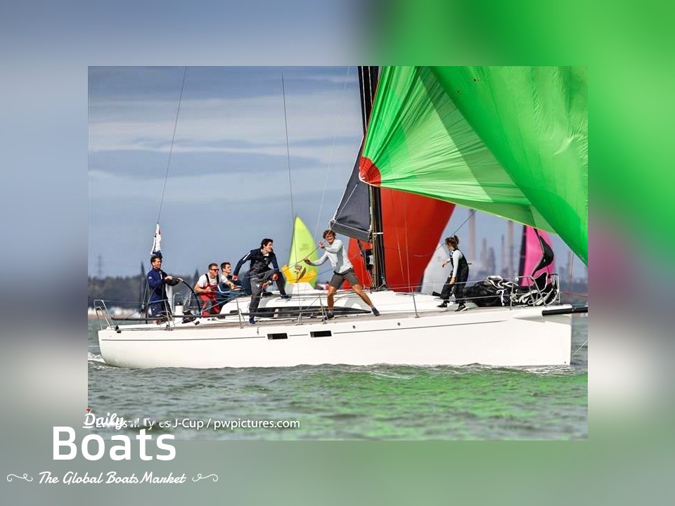 2015 J Boats J/122E for sale. View price, photos and Buy 2015 J Boats J