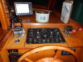 1981 Sea Ranger 39' Trawler