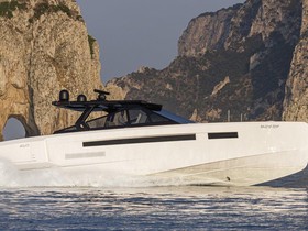 2019 Evo Yachts R6 for sale