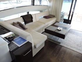 2014 Marquis 630 Sport Yacht