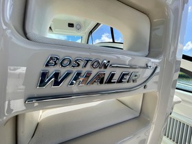 2016 Boston Whaler 315 Conquest en venta