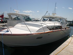 Chris-Craft Corvette