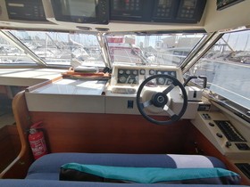 1990 Marine Projects Princess 415