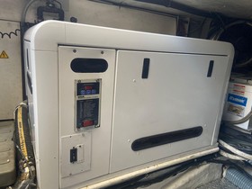 2007 Azimut 55E