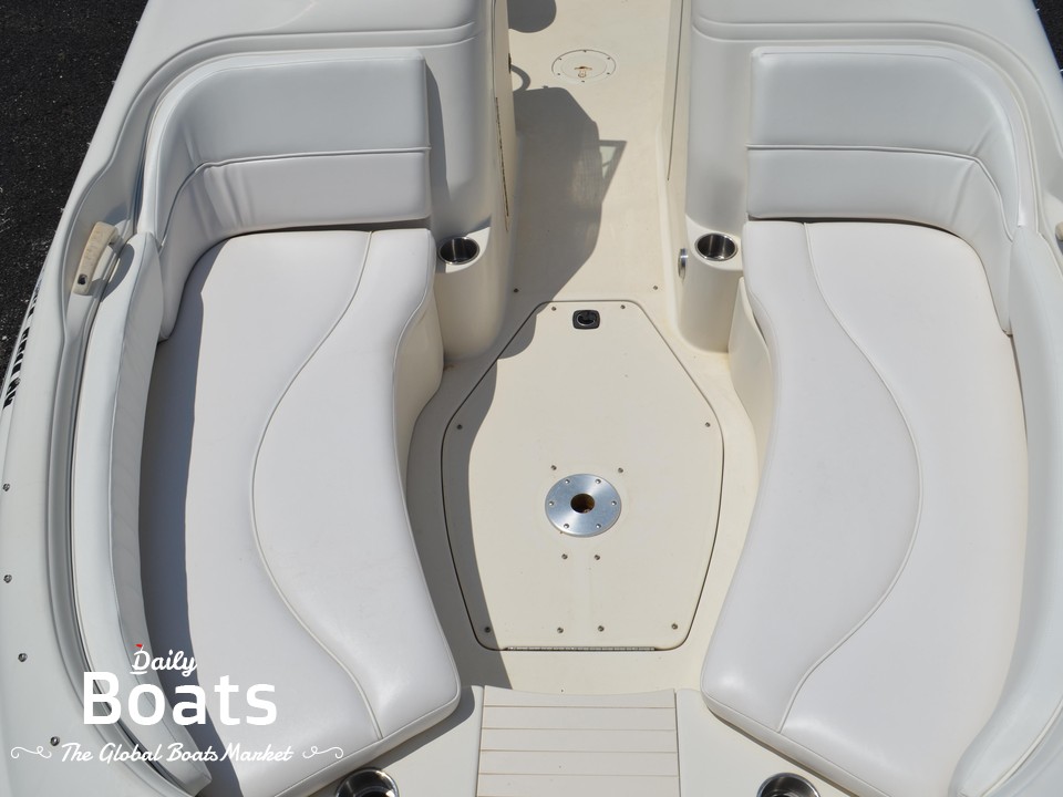 1999 Sea Ray 210 Sundeck for sale. View price, photos and Buy 1999 Sea