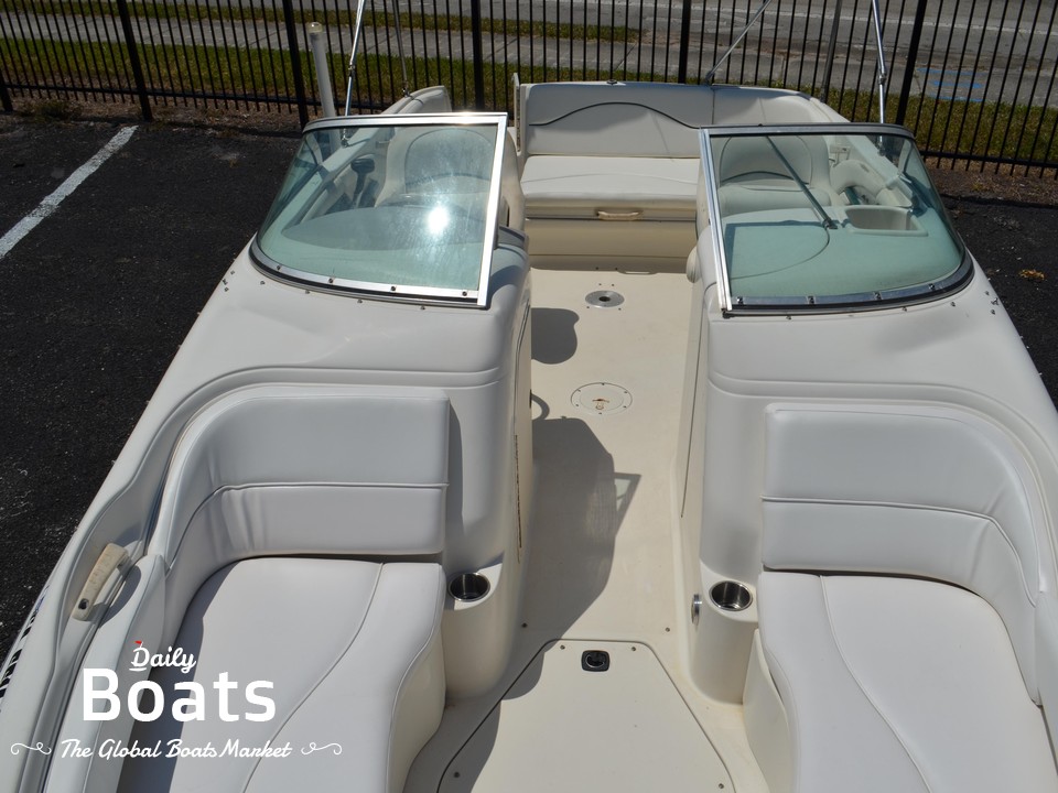 1999 Sea Ray 210 Sundeck for sale. View price, photos and Buy 1999 Sea