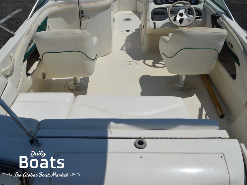 1999 Sea Ray 210 Sundeck for sale. View price, photos and Buy 1999 Sea
