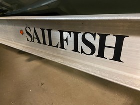 Buy 2018 Sailfish 270 Cc