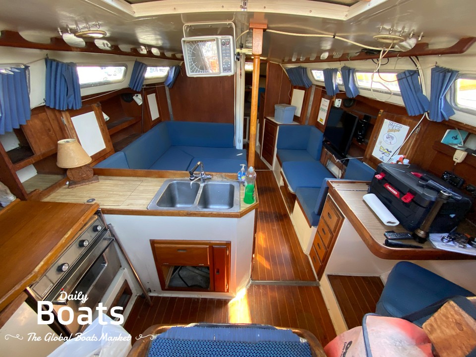 1984 Catalina 36 for sale. View price, photos and Buy 1984 Catalina 36