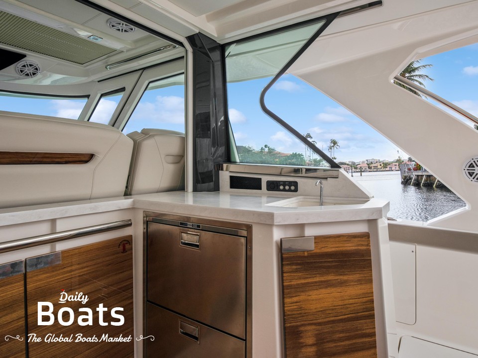 2022 Tiara Yachts 48 Ls for sale. View price, photos and Buy 2022 Tiara