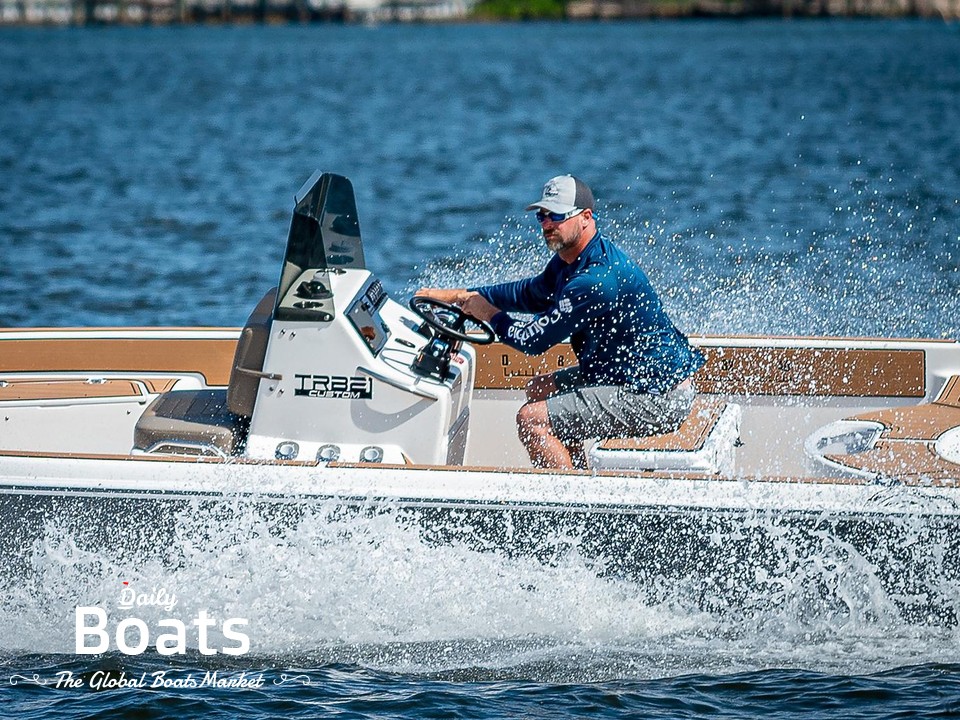 2021 Century 2101 Bay Boat for sale. View price, photos and Buy 2021