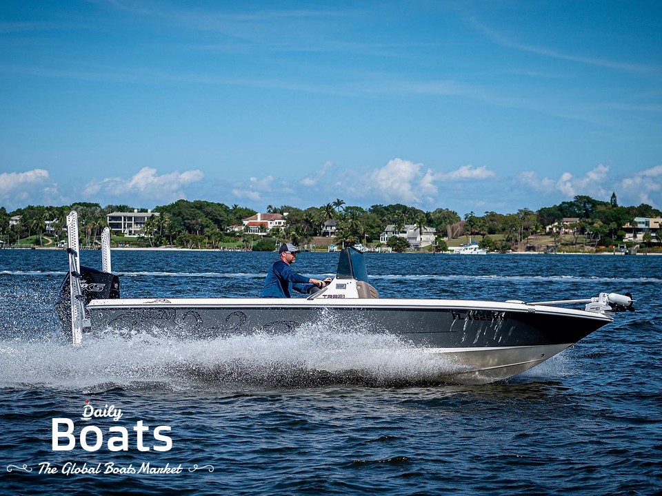 2021 Century 2101 Bay Boat for sale. View price, photos and Buy 2021