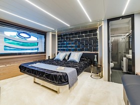2018 Pershing 70