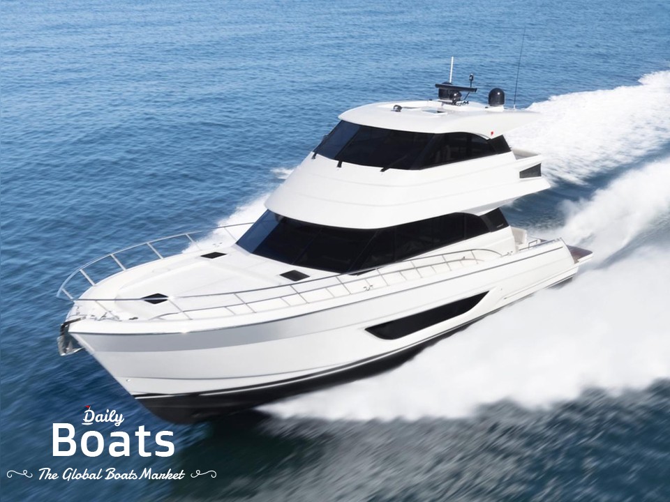 2022 Maritimo M55