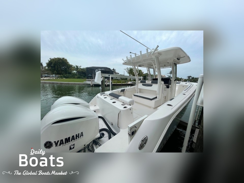 2020 Robalo R302 for sale. View price, photos and Buy 2020 Robalo R302 ...