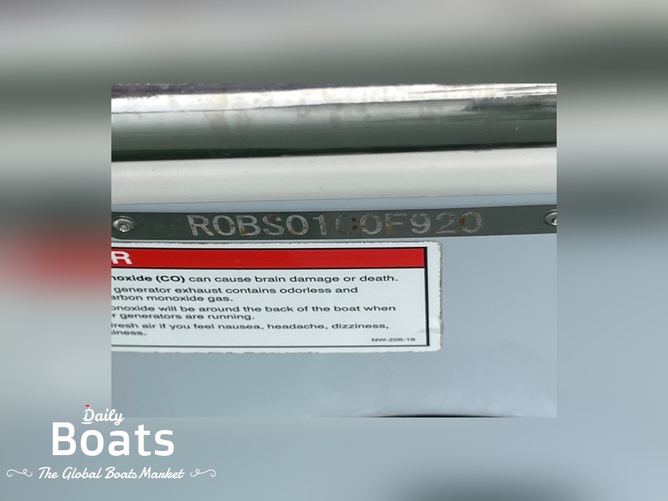 2020 Robalo R302 for sale. View price, photos and Buy 2020 Robalo R302 ...