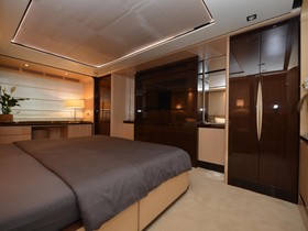 2016 Azimut 84 for sale