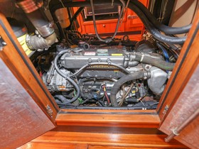 Buy 2001 Hylas 46