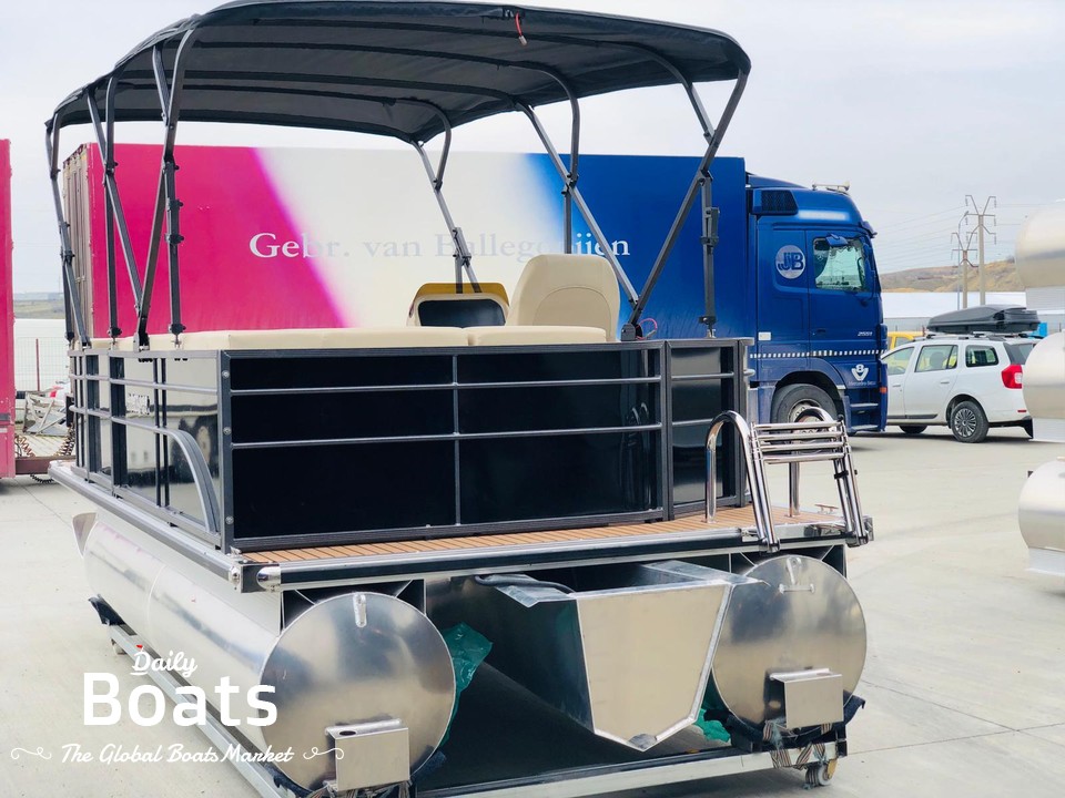 2022 Smartliner Pontoon Boat 18Ft in vendita. Visualizza il prezzo, le