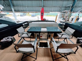 Koupit 2017 Pershing 70
