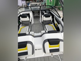 Купить 2020 Yamaha Boats 212X
