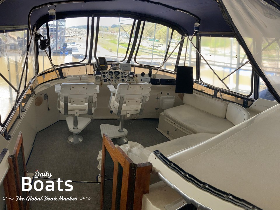 1987 Californian 42' Motor Yacht Aft Cabin for sale. View price, photos