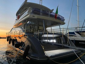 Buy 2005 Azimut 75