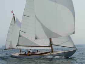 Herreshoff Buzzards Bay 25