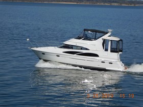 Vegyél 2005 Carver 39 Motor Yacht