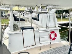 1983 Californian 38 Motor Yacht zu verkaufen