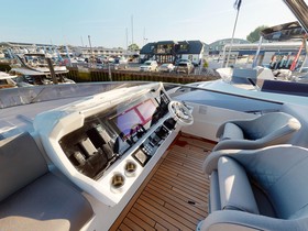 Αγοράστε 2022 Sunseeker 88 Yacht