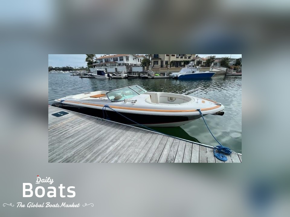 2008 Chris-Craft Launch 28