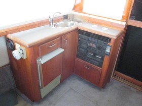 1991 Bayliner 3888 Motoryacht myytävänä